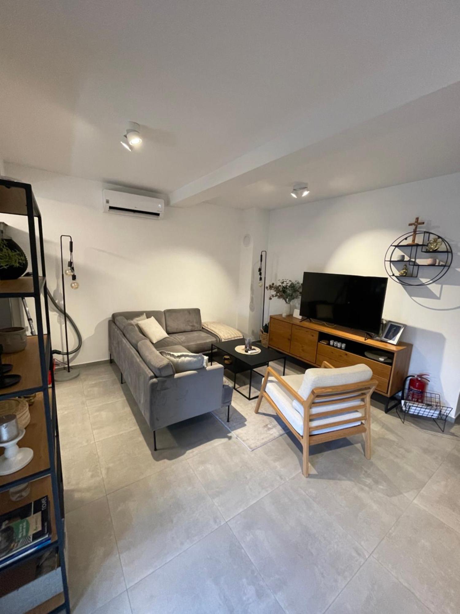Spuzva Apartman Brodarica  Kültér fotó